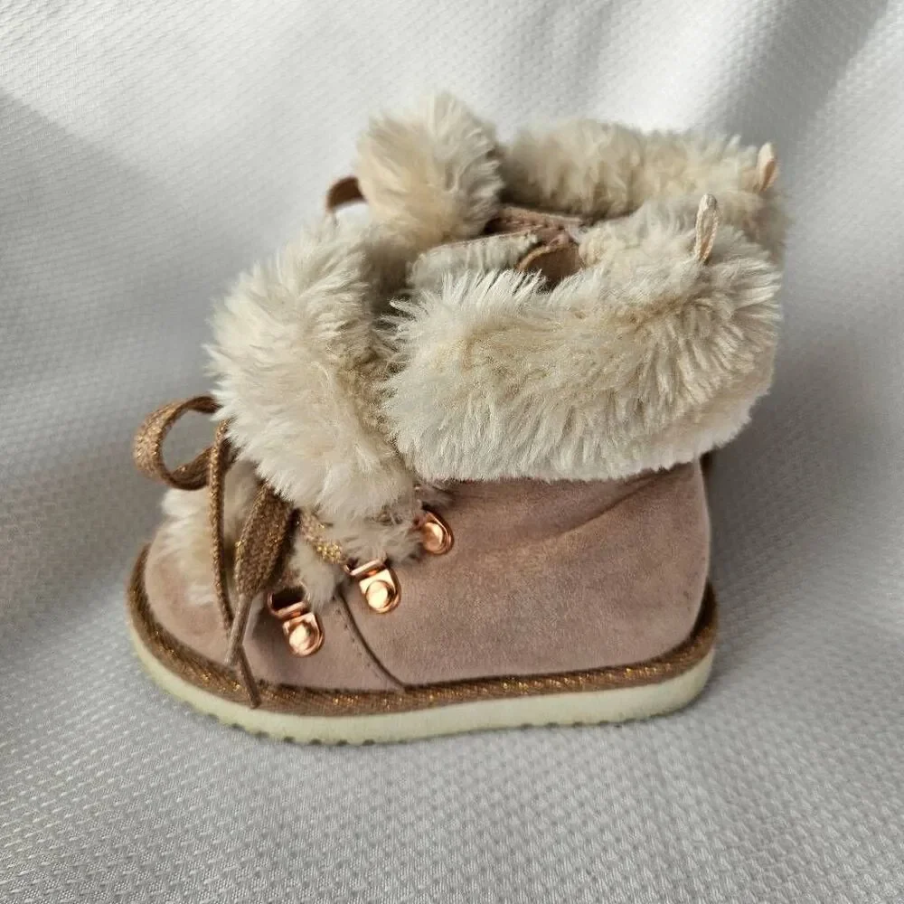 Baby Gap Pink Faux Fur Boots Size 6